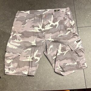 Superdry Men's Gray and White Cargo Shorts